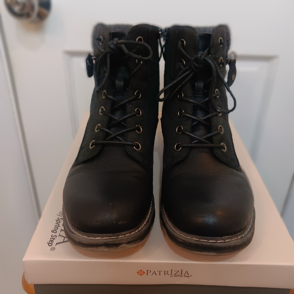 boots - Picture 6 of 8